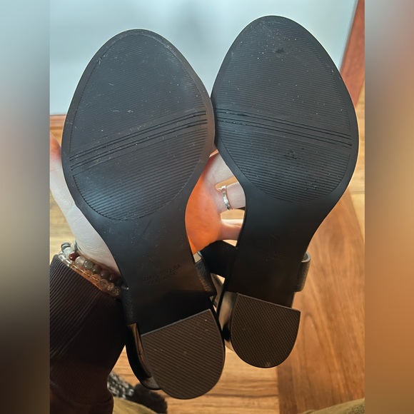 Vera Wang heels - Picture 3 of 4